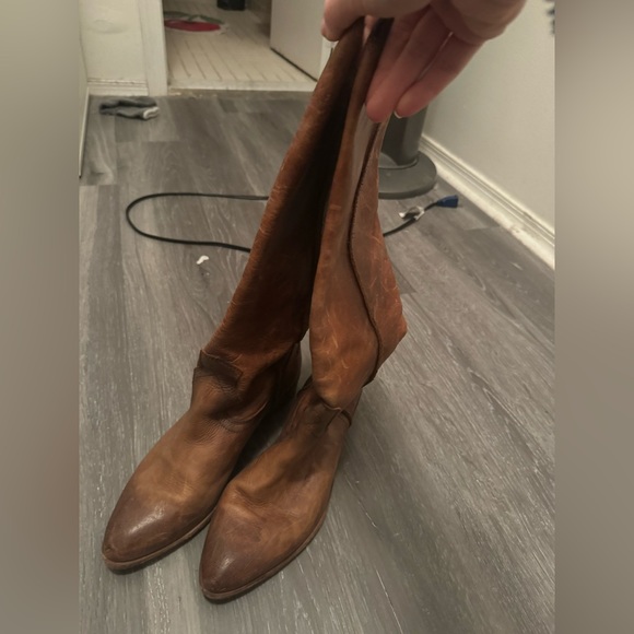 FRYE boots. Fits like 8.5. - Picture 2 of 5